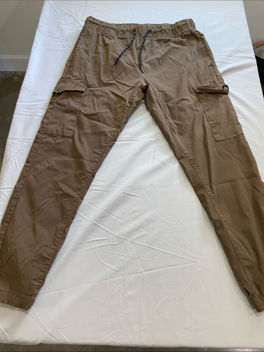 Ring of Fire Men's Tan Cargo Joggers with Drawstring